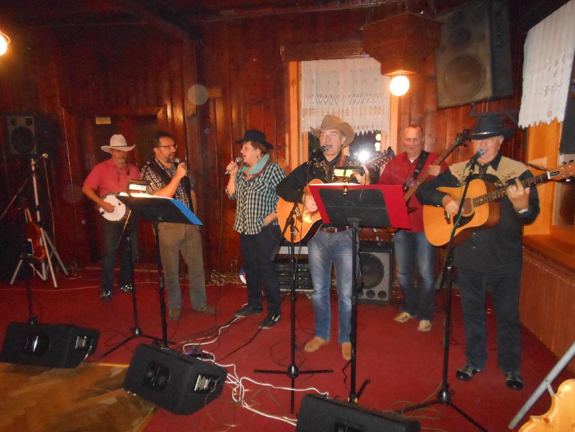 1. ČERVENCOVÝ PROMENÁDNÍ KONCERT 2018