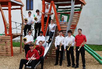 DYNYBYLY BAND